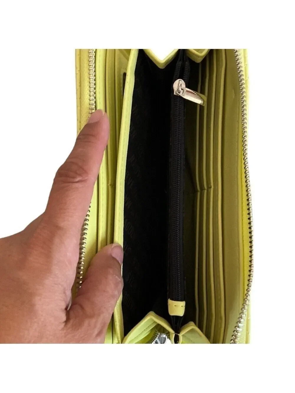 Steve Madden Zip Around Wallet/Wristlet Bangelo Lemon Bite New